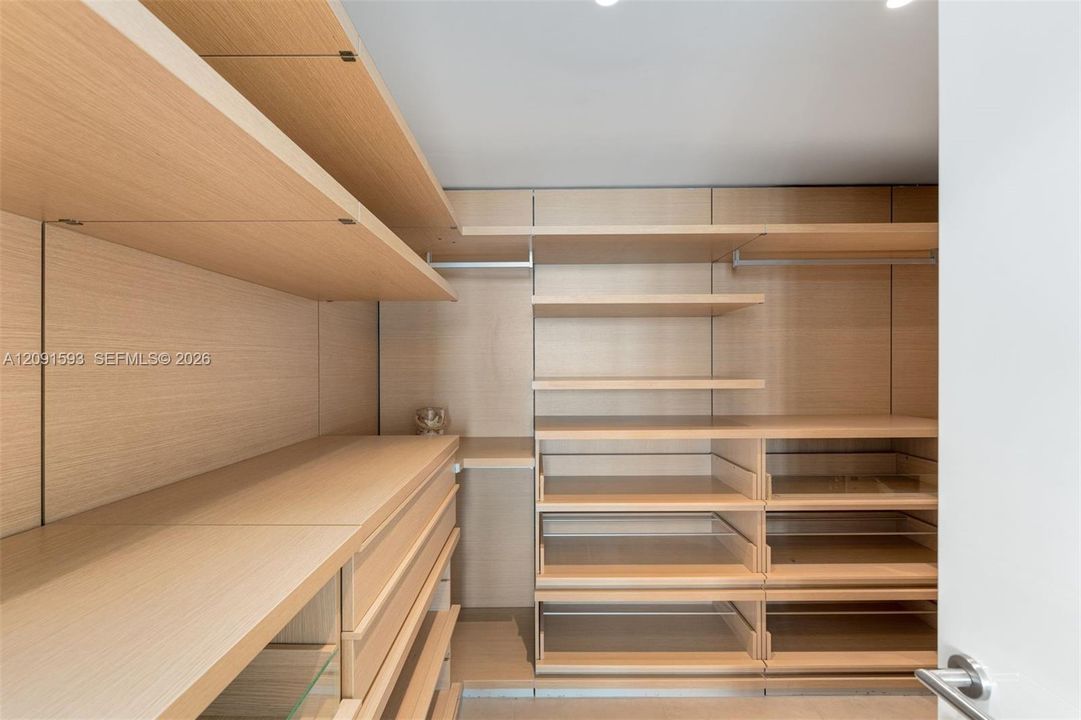 Primary Walkin Closet
