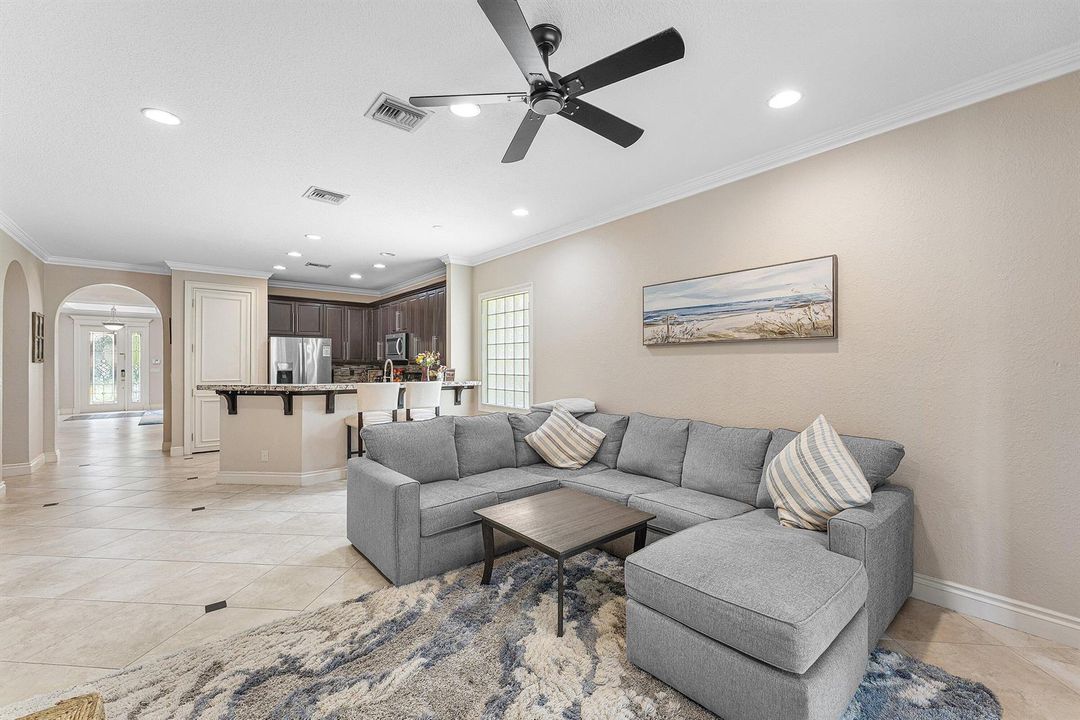 017-310VeniceBoulevard-RoyalPalmBeach-FL