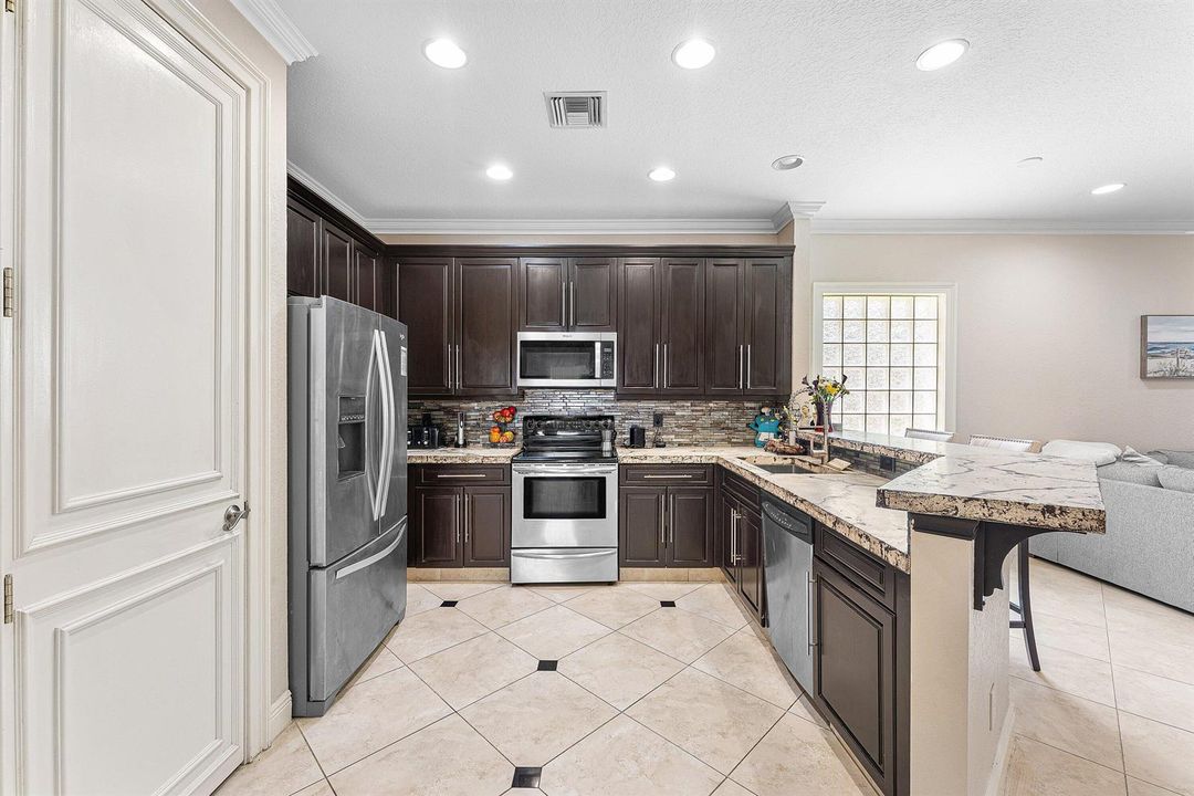 012-310VeniceBoulevard-RoyalPalmBeach-FL