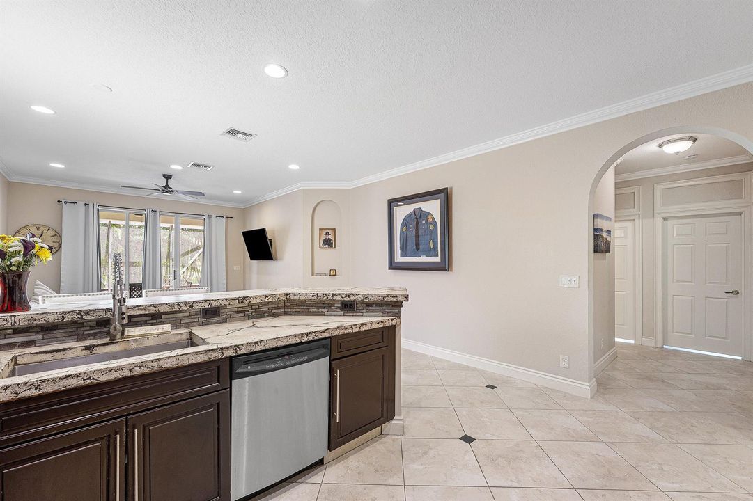 014-310VeniceBoulevard-RoyalPalmBeach-FL