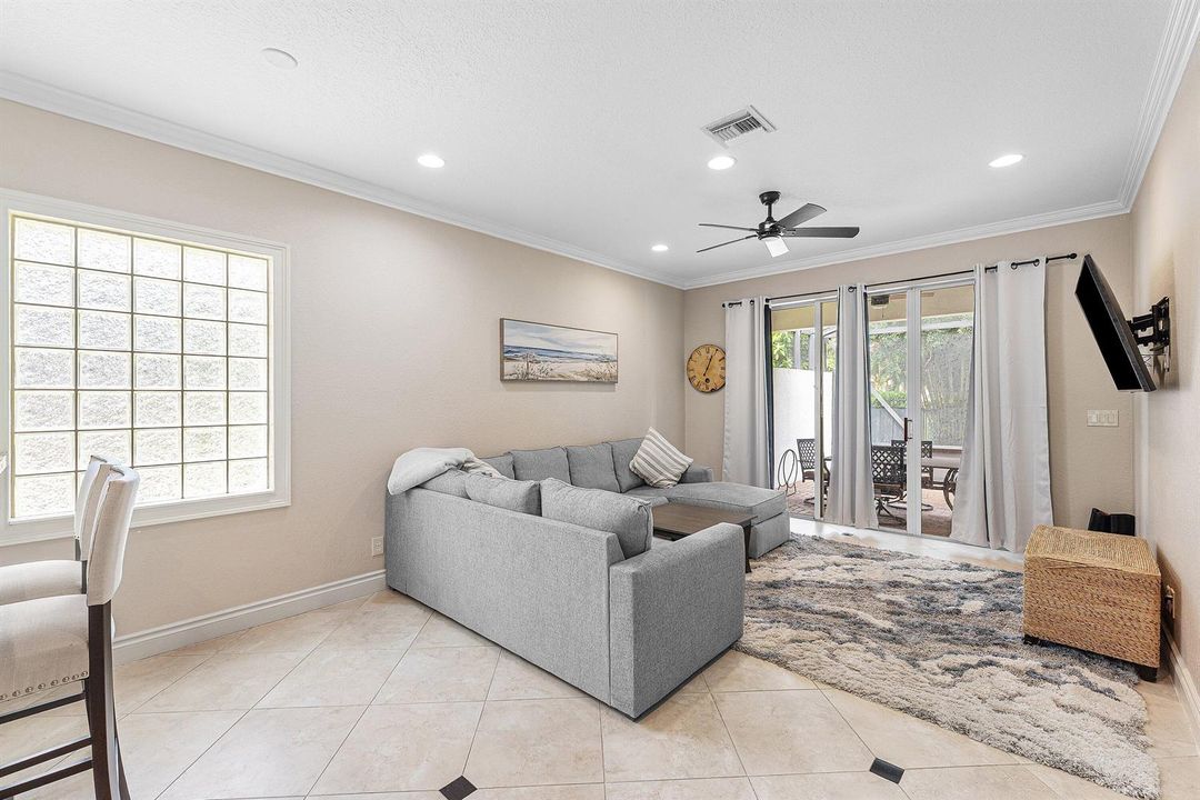 015-310VeniceBoulevard-RoyalPalmBeach-FL