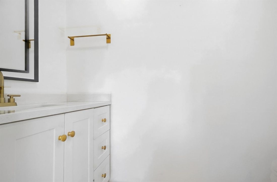 powder-room