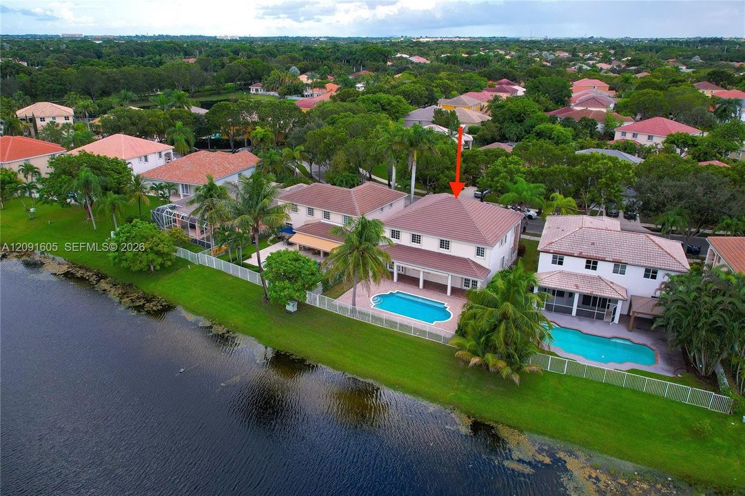 En Venta: $1,500,000 (5 camas, 4 baños, 3336 Pies cuadrados)