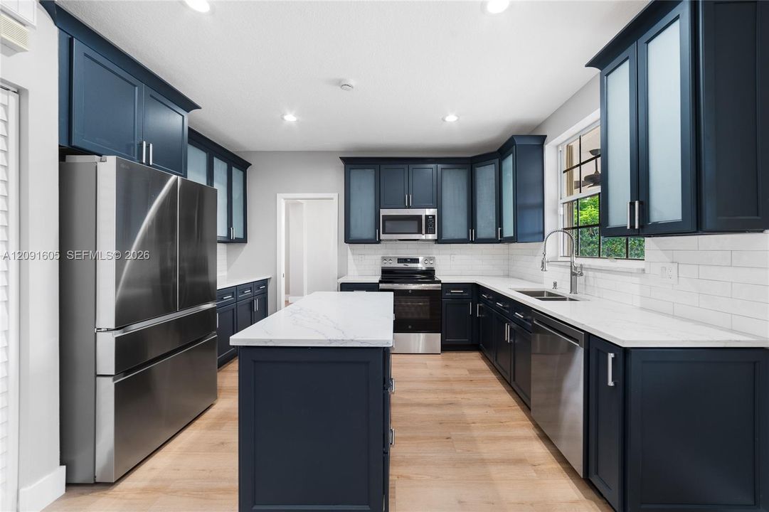 En Venta: $1,500,000 (5 camas, 4 baños, 3336 Pies cuadrados)