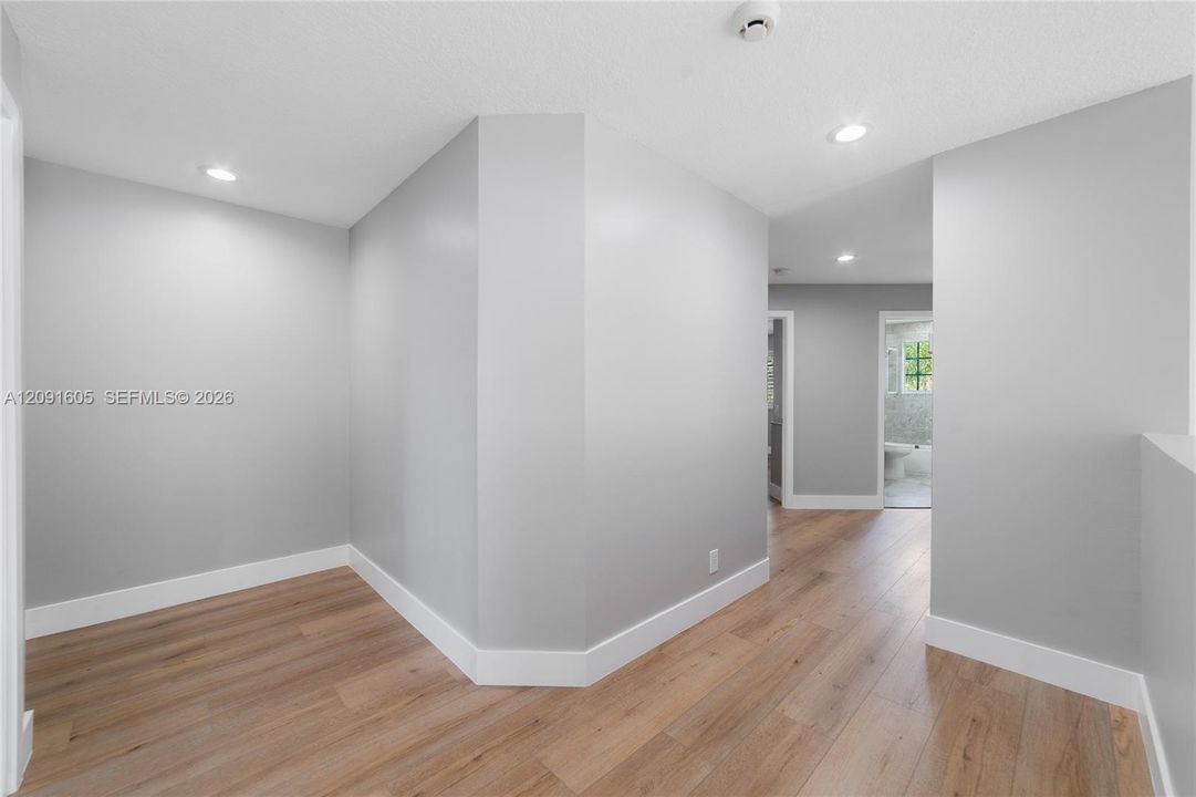 En Venta: $1,500,000 (5 camas, 4 baños, 3336 Pies cuadrados)
