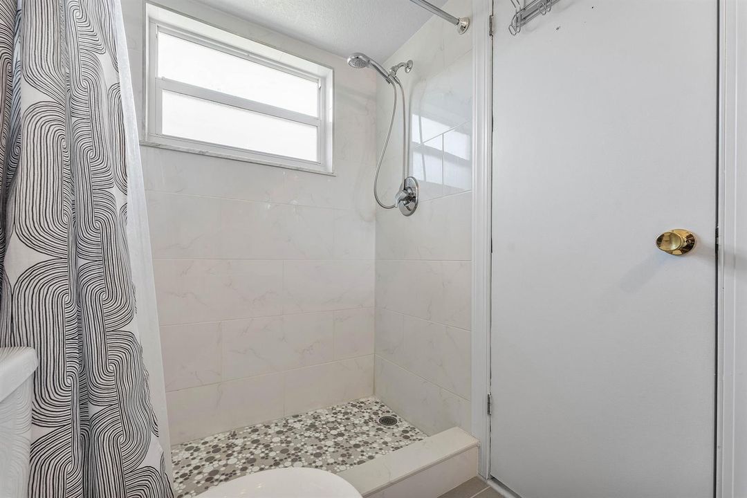 018-806Southeast7thStreet-408-DeerfieldB