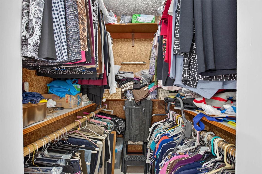 Walk In Closet