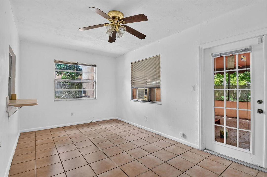 1102WestchesterDrE(32)