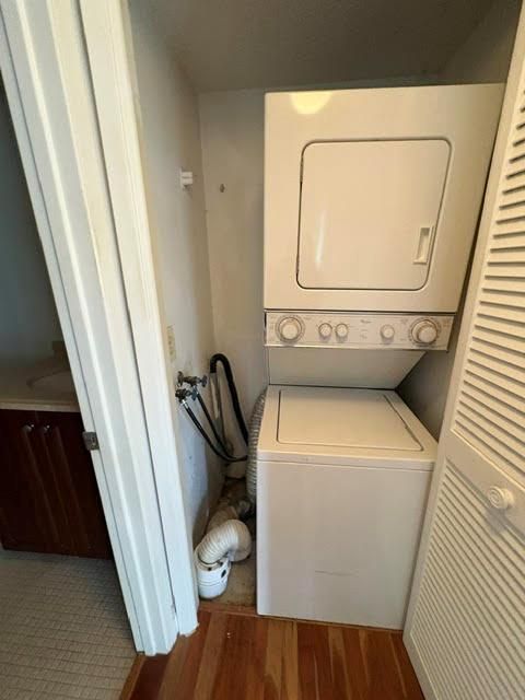 3800 Stackable Washer and Dryer