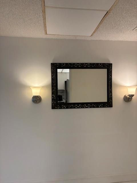 Wall 3800