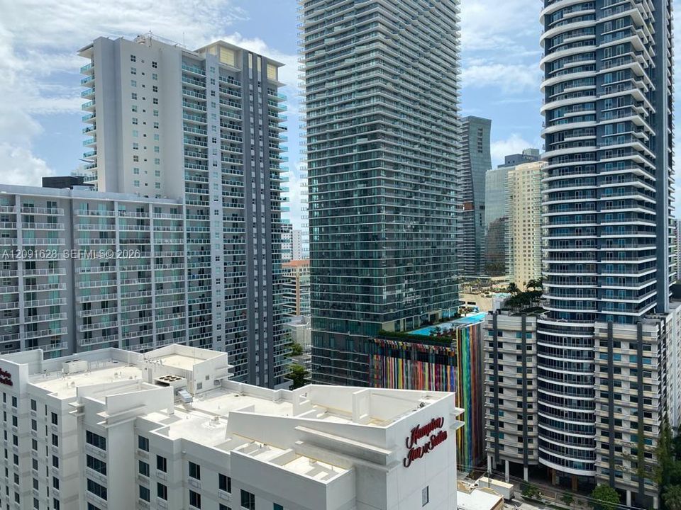 For Rent: $4,000 (2 beds, 2 baths, 1013 Square Feet)