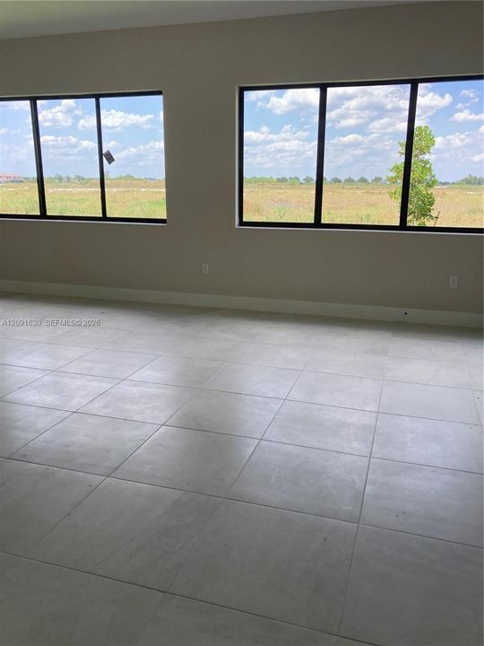 Activo con contrato: $3,200 (4 camas, 3 baños, 0 Pies cuadrados)