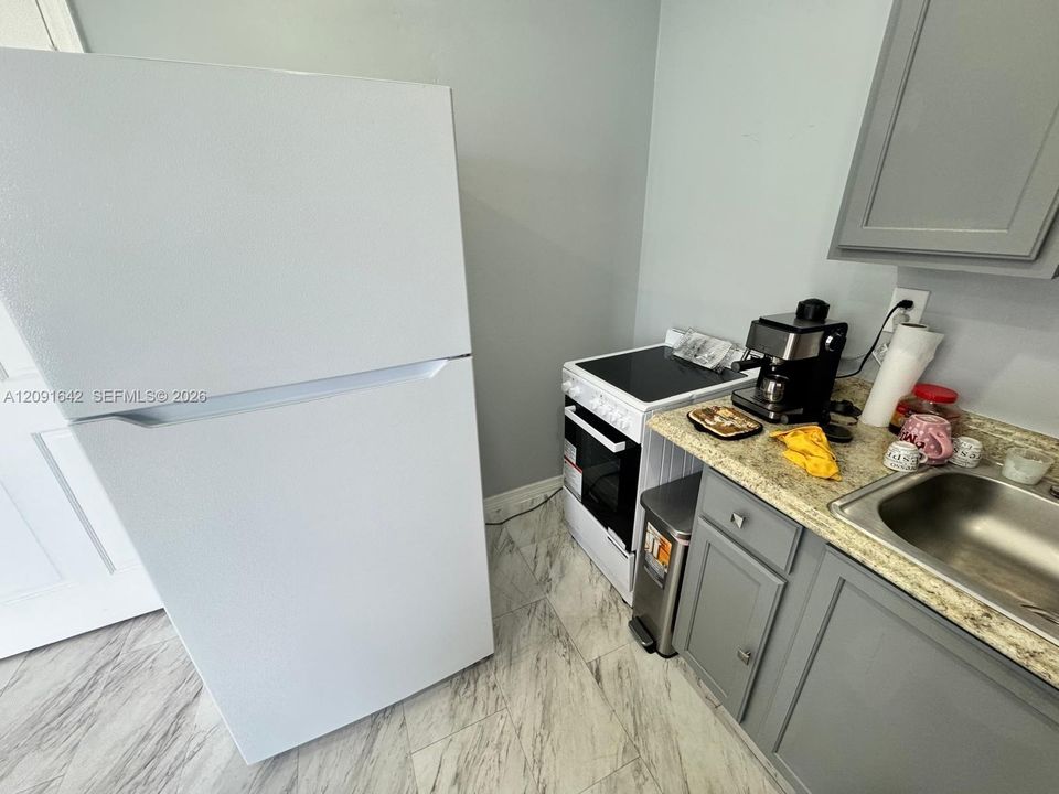 For Rent: $1,400 (1 beds, 1 baths, 0 Square Feet)