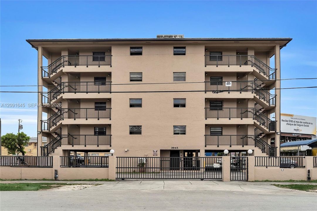 For Rent: $2,325 (2 beds, 1 baths, 0 Square Feet)