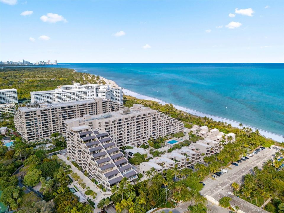For Rent: $9,500 (2 beds, 2 baths, 1541 Square Feet)