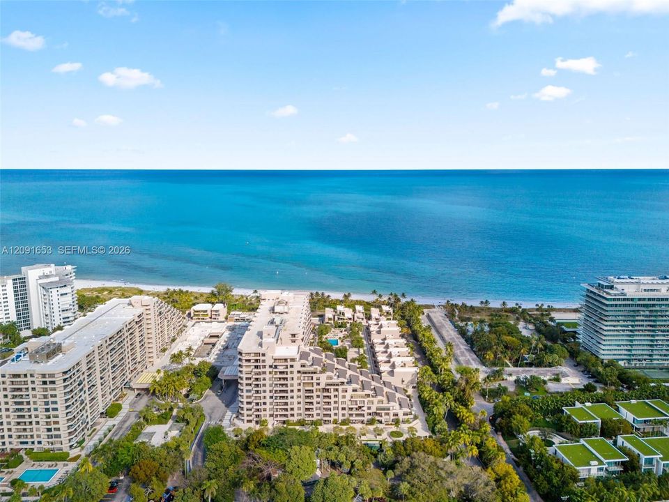 For Rent: $9,500 (2 beds, 2 baths, 1541 Square Feet)