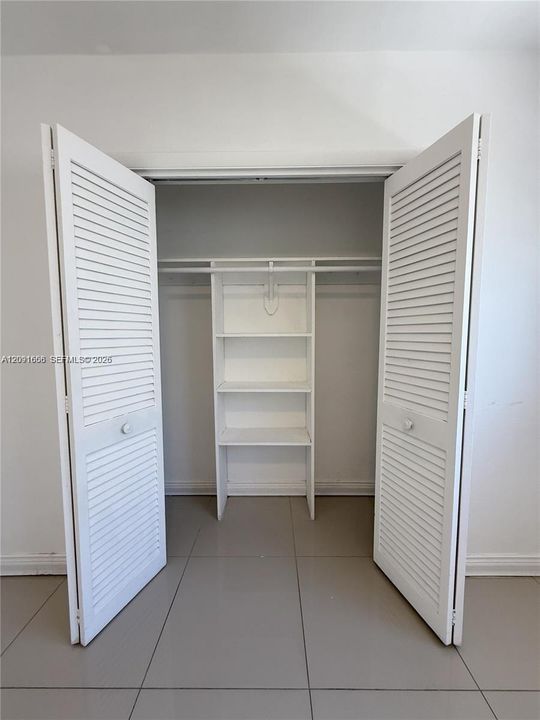 В аренду: $1,750 (1 спален, 1 ванн, 24060 Квадратных фут)