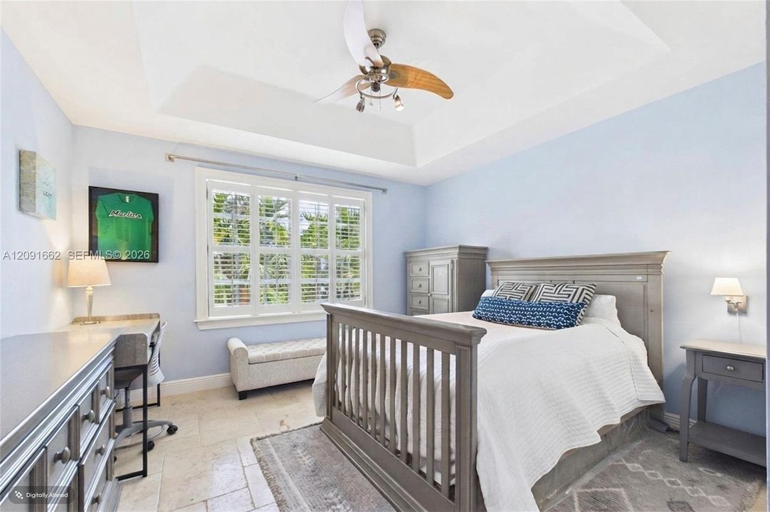For Rent: $15,000 (5 beds, 4 baths, 4008 Square Feet)