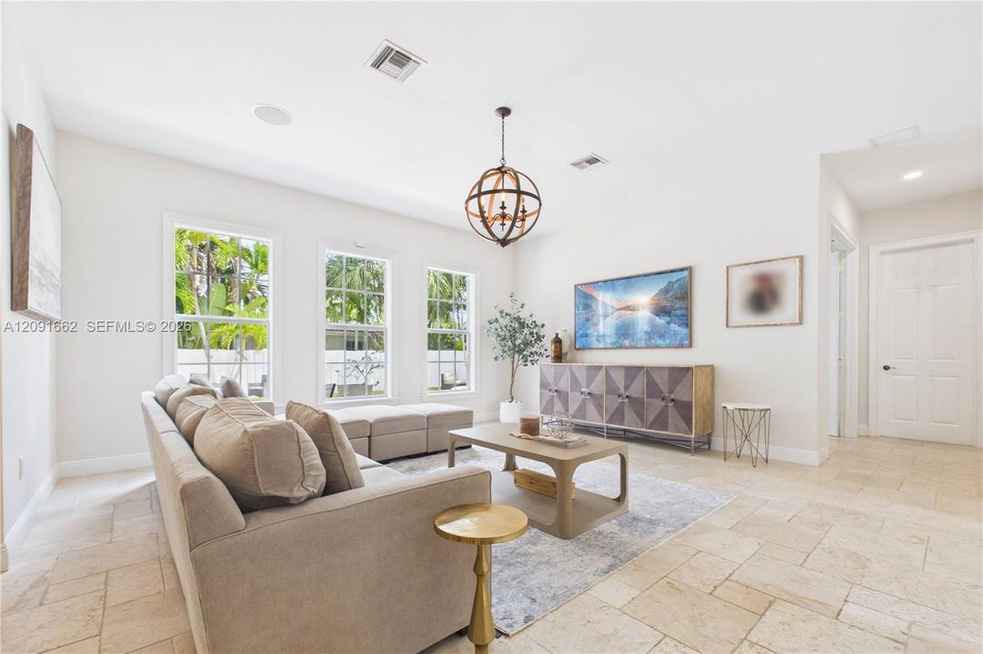 For Rent: $15,000 (5 beds, 4 baths, 4008 Square Feet)