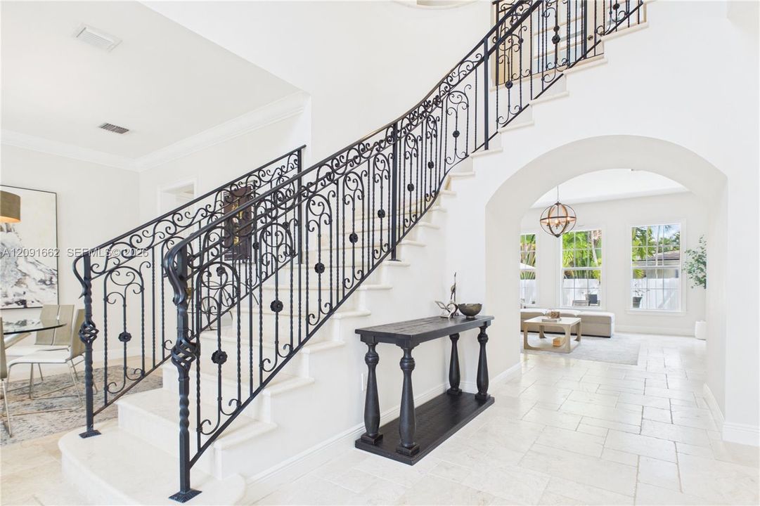 For Rent: $15,000 (5 beds, 4 baths, 4008 Square Feet)