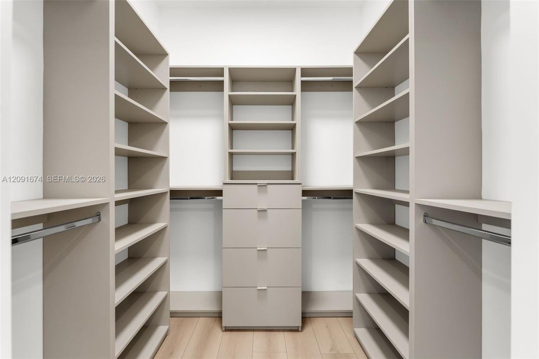 For Rent: $9,000 (2 beds, 2 baths, 1532 Square Feet)
