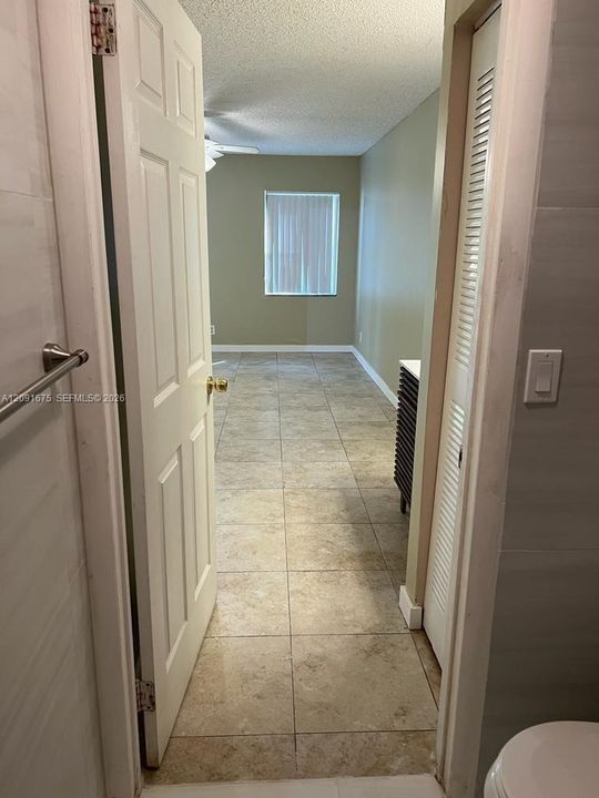For Rent: $1,950 (2 beds, 2 baths, 1024 Square Feet)