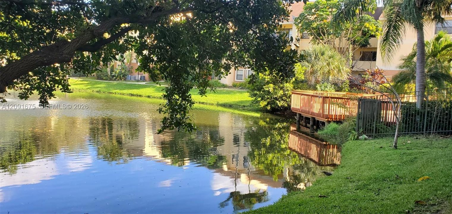 For Rent: $1,950 (2 beds, 2 baths, 1024 Square Feet)