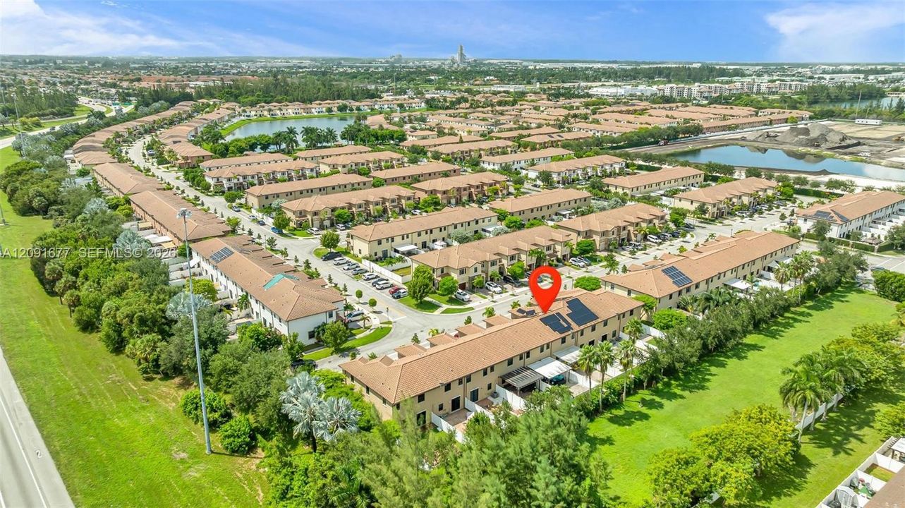 待售: $550,000 (3 贝兹, 2 浴室, 1592 平方英尺)