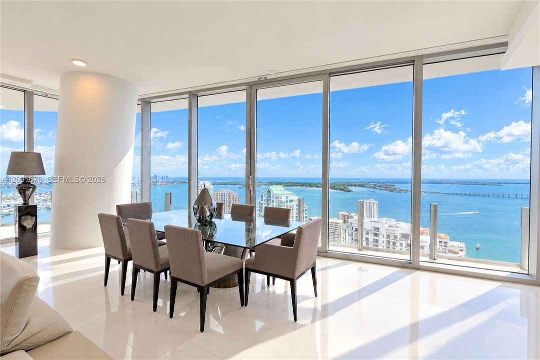 For Rent: $45,000 (5 beds, 5 baths, 3764 Square Feet)