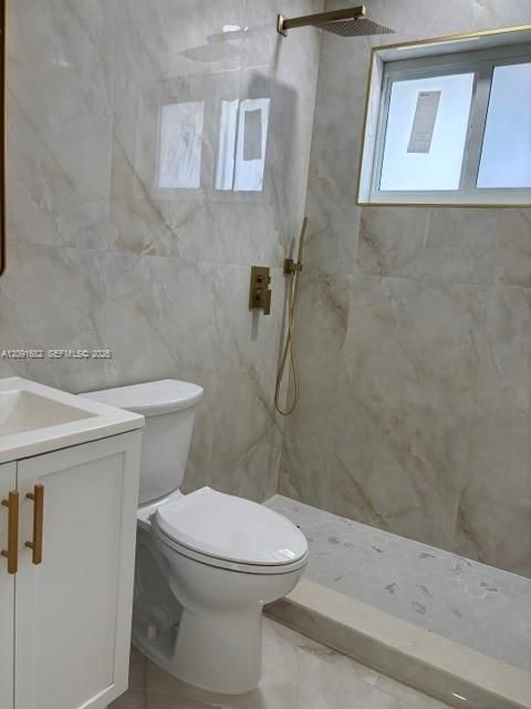 В аренду: $2,500 (2 спален, 1 ванн, 0 Квадратных фут)