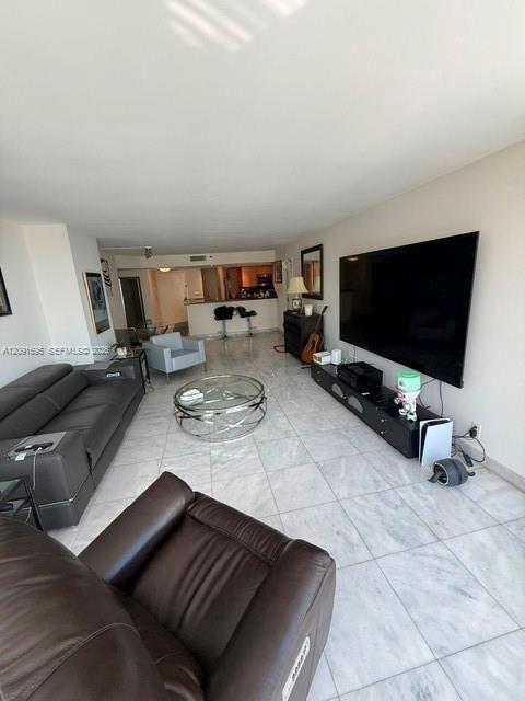 В аренду: $5,900 (3 спален, 2 ванн, 1479 Квадратных фут)
