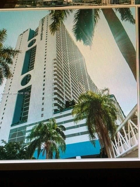 В аренду: $5,900 (3 спален, 2 ванн, 1479 Квадратных фут)