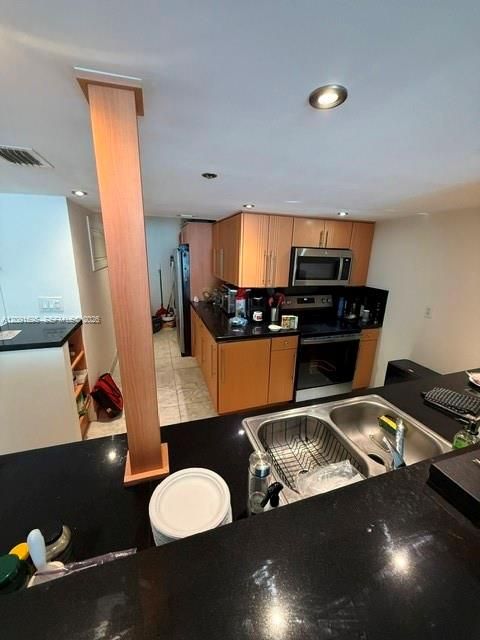 В аренду: $5,900 (3 спален, 2 ванн, 1479 Квадратных фут)