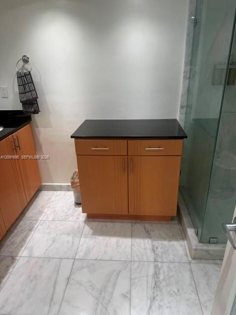 В аренду: $5,900 (3 спален, 2 ванн, 1479 Квадратных фут)