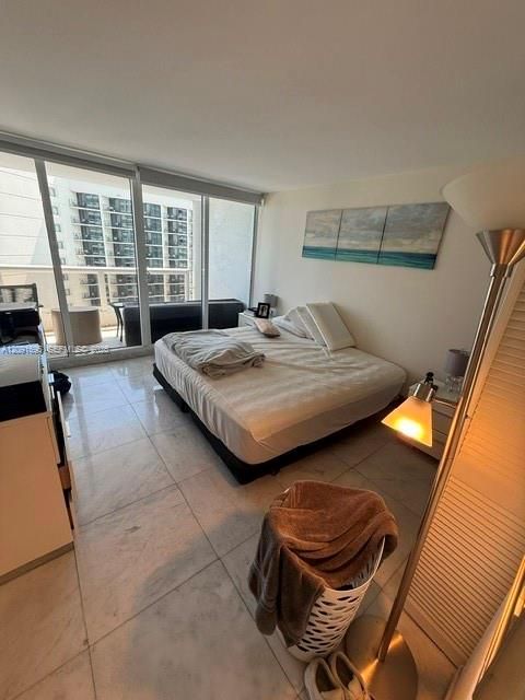 В аренду: $5,900 (3 спален, 2 ванн, 1479 Квадратных фут)