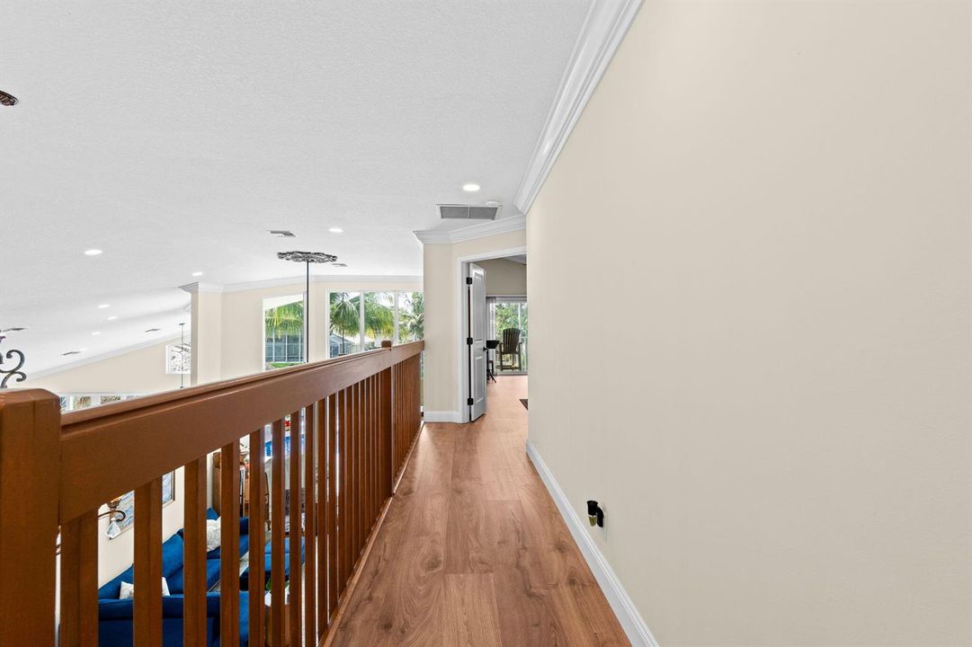25-web-or-mls-A7408374