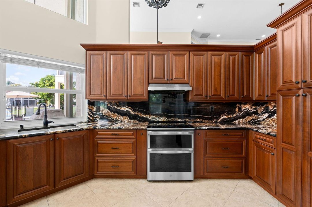 21-web-or-mls-A7408359