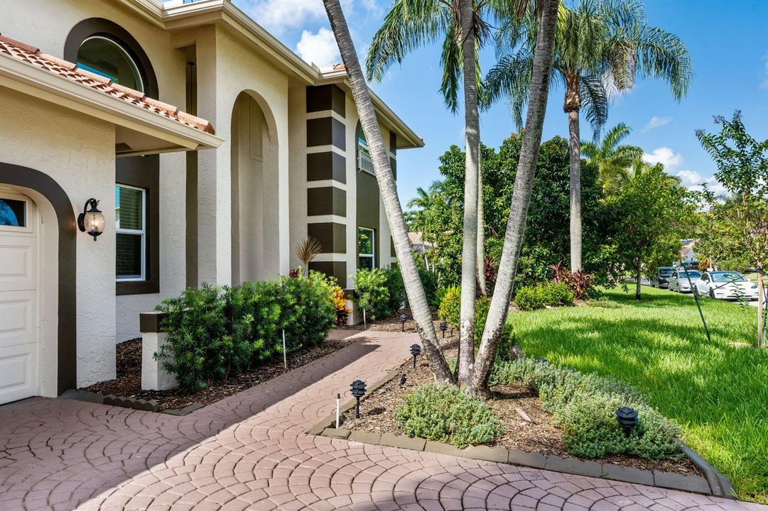 5-web-or-mls-A7408282