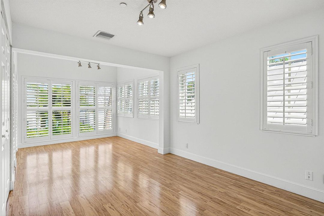 023-130JupiterKeyRoad-Jupiter-FL-33477-S