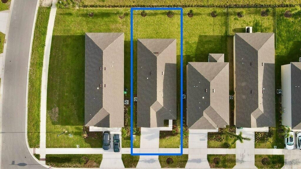 Aerial Top Down.jpg-SMALL