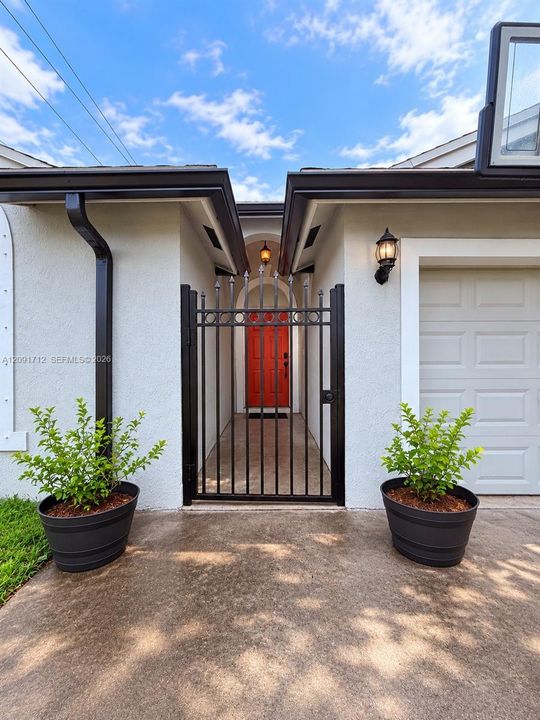 Gated entryway