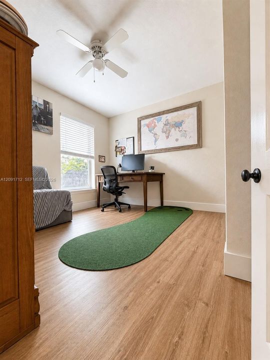 В аренду: $4,950 (4 спален, 2 ванн, 1444 Квадратных фут)
