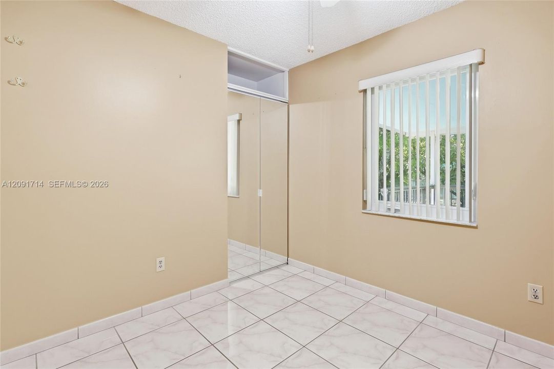 For Sale: $760,000 (3 beds, 2 baths, 1020 Square Feet)