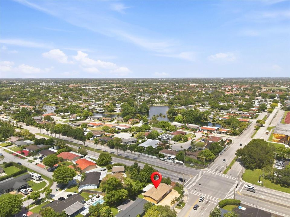 For Sale: $760,000 (3 beds, 2 baths, 1020 Square Feet)
