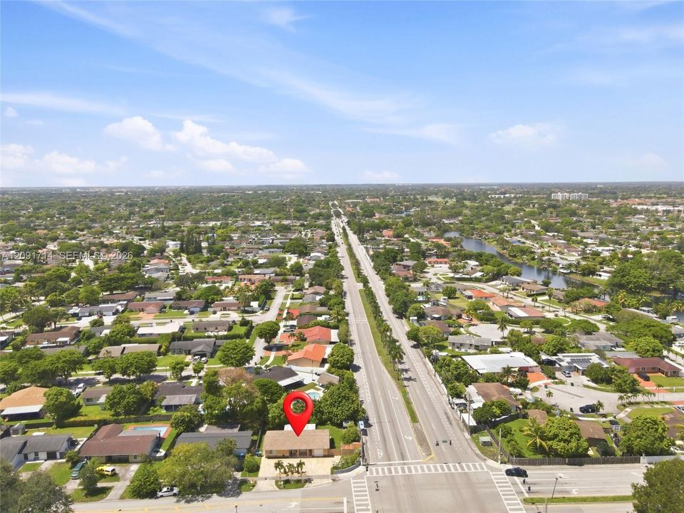 For Sale: $760,000 (3 beds, 2 baths, 1020 Square Feet)