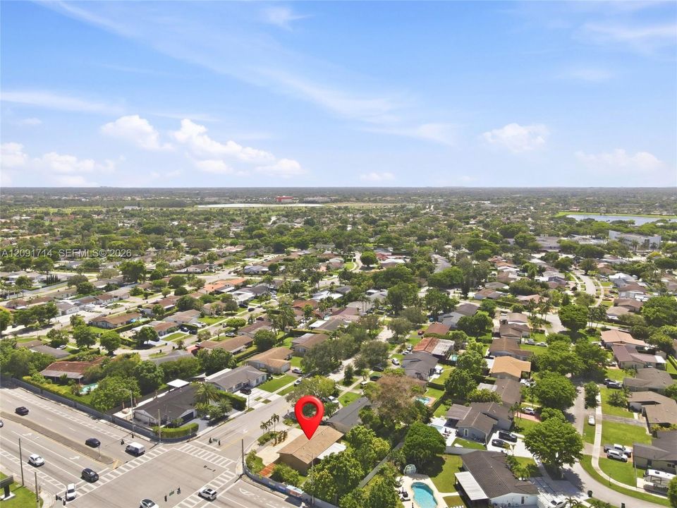 For Sale: $760,000 (3 beds, 2 baths, 1020 Square Feet)