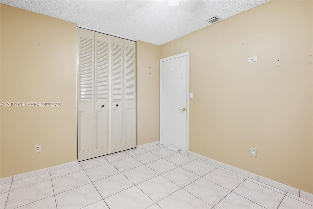 For Sale: $760,000 (3 beds, 2 baths, 1020 Square Feet)