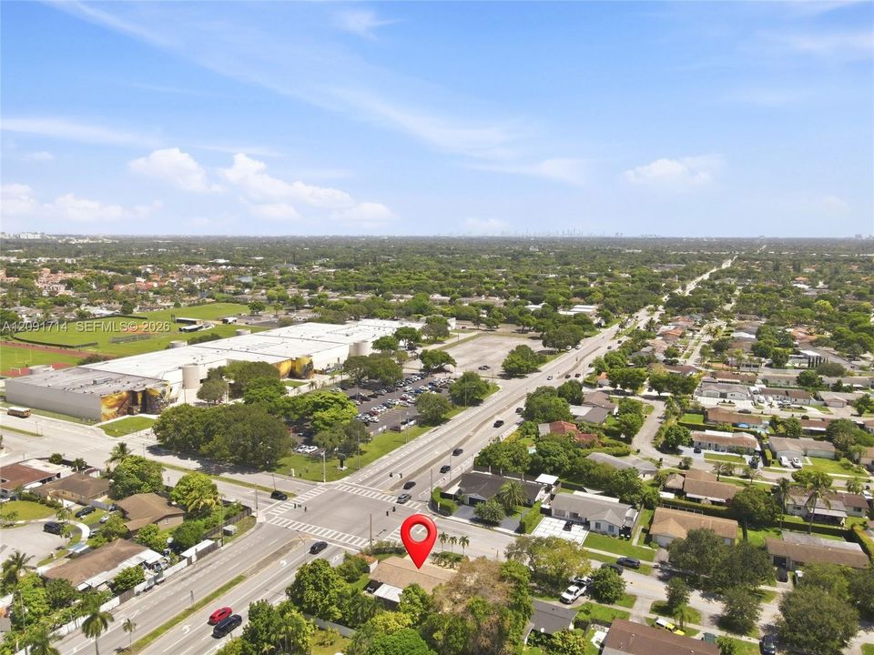 For Sale: $760,000 (3 beds, 2 baths, 1020 Square Feet)