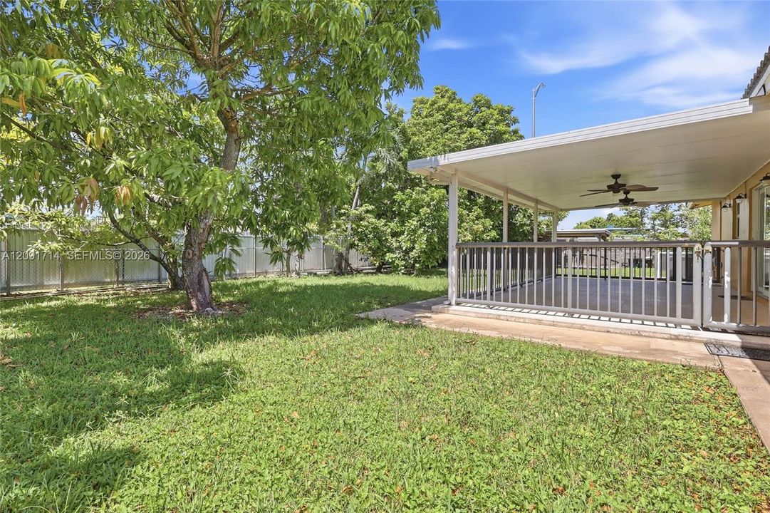 For Sale: $760,000 (3 beds, 2 baths, 1020 Square Feet)