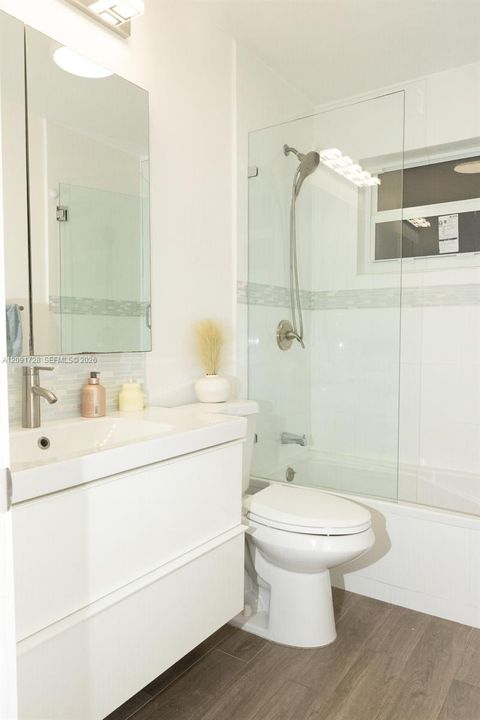 В аренду: $6,800 (4 спален, 3 ванн, 0 Квадратных фут)